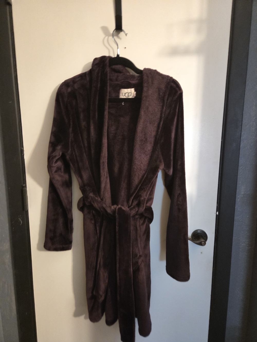 UGG Plush Hooded Robe in Plum